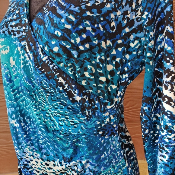 DANA BUCHMAN Wrap Style Dress Size 8 Mottled Blue & Black Pattern EUC - Picture 14 of 14